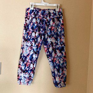 Calvin Klein Capri Leggings Small